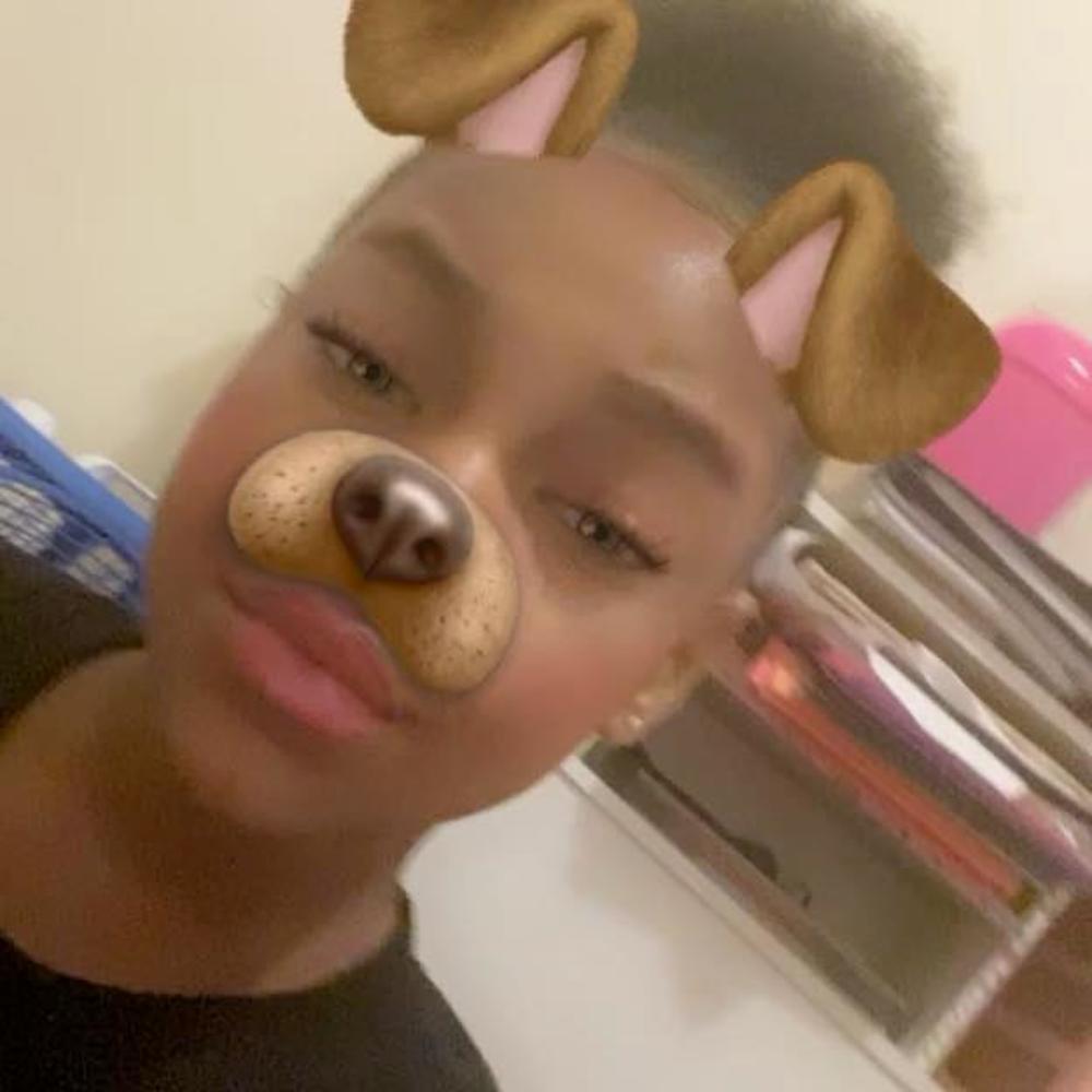 Meet your Posher, Nyashia